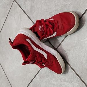 Vans Ultra Range red